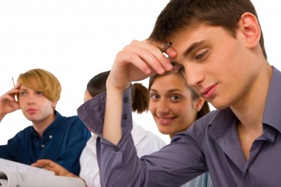 Educación en crisis y alternativas